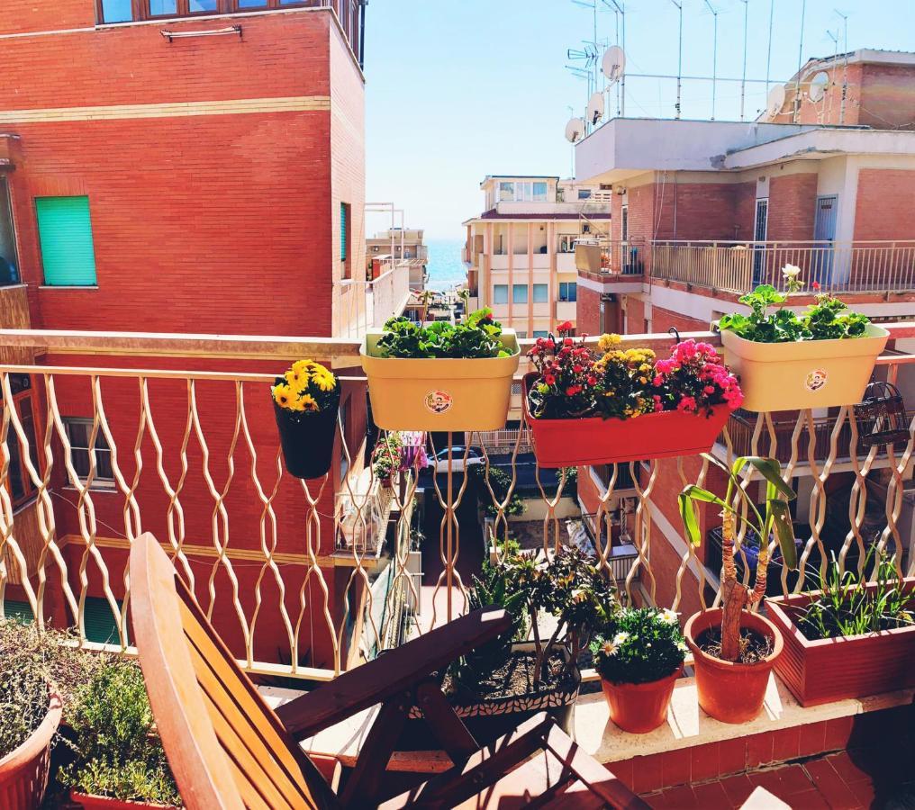 Penthouse Salus Sea View Terrace Διαμέρισμα Λίντο ντι Όστια Εξωτερικό φωτογραφία